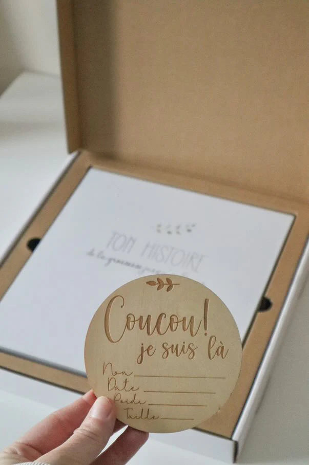 Pastille de bois unitaire - Coucou je suis là